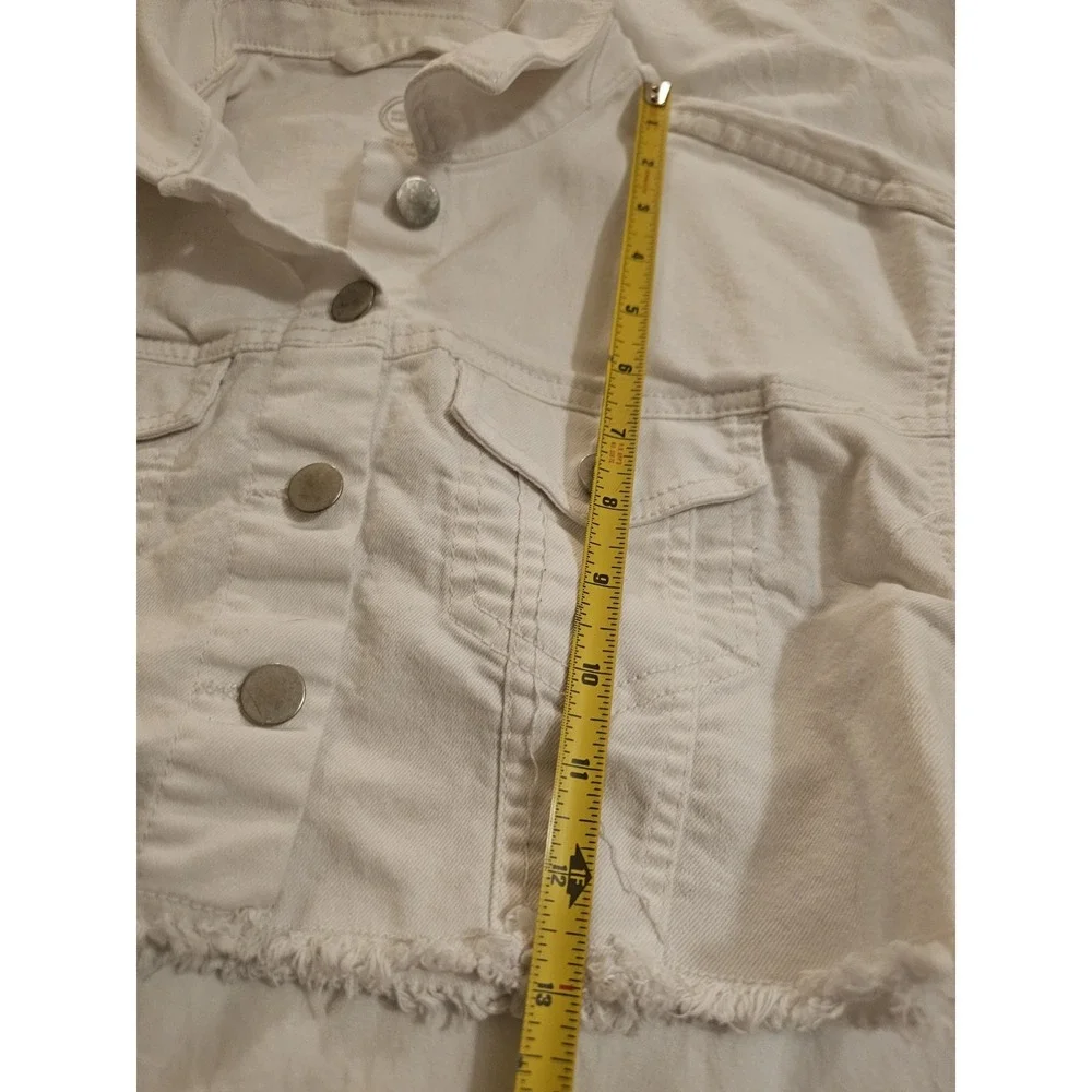 Cat &‎ Jack Girls Cropped Denim Jacket Size M (7–8) Cream White Button Front - Picture 3 of 7